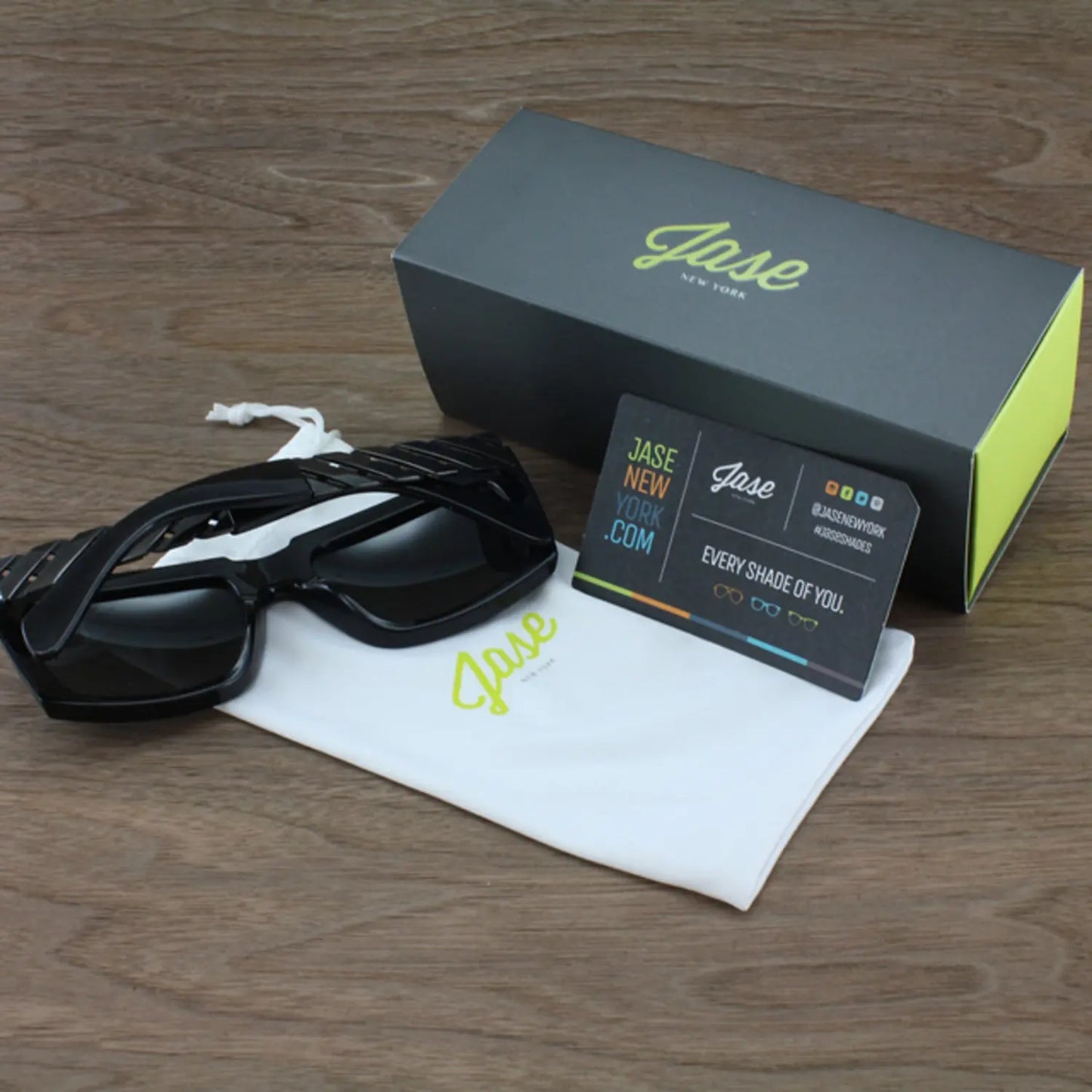 Jase New York Casero Sunglasses Mint Green Cherry