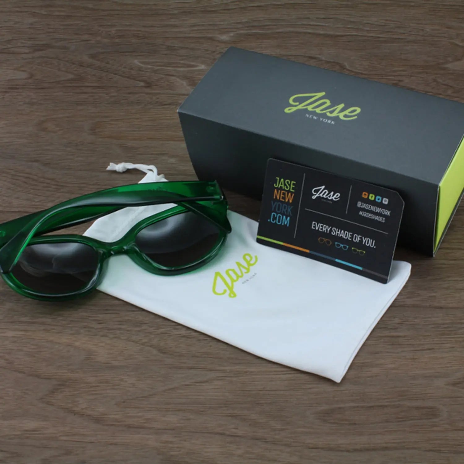 Jase New York Cosette Sunglasses Mint Green Cherry